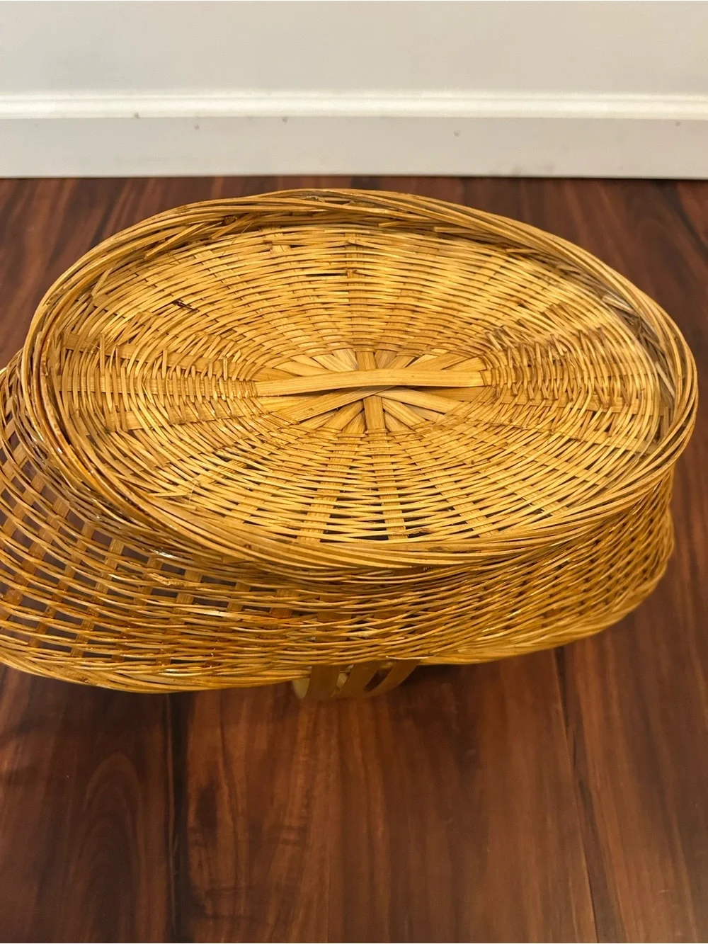 Vintage Sturdy Oval Wicker Woven Basket with Tall Handle - Honey Brown